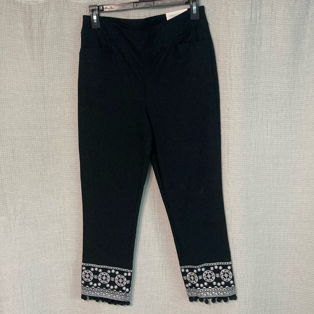 Chico’s Brigitte crop pants